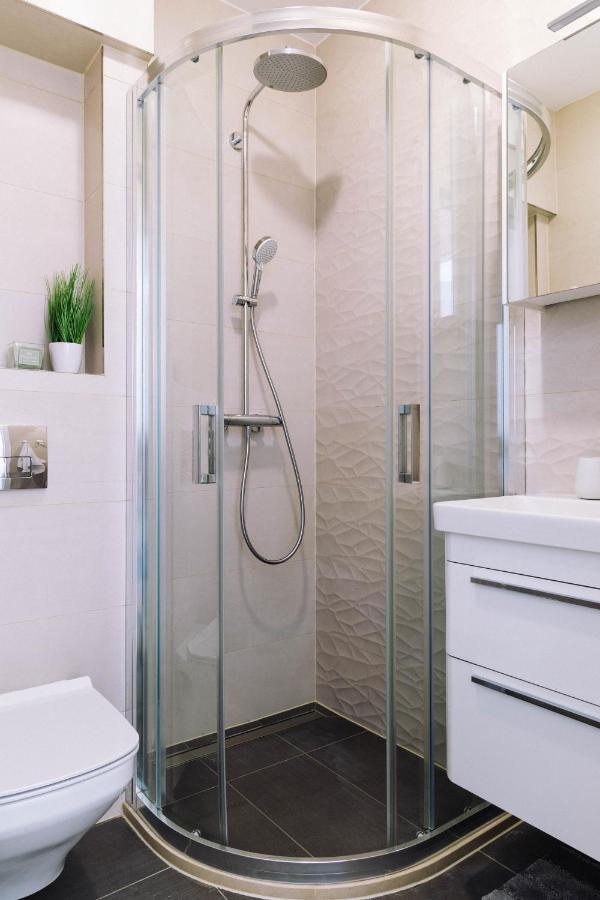 Brand New & Comfort Apartment L & L ,Free Parking + Close To Beach Dubrovnik Eksteriør bilde